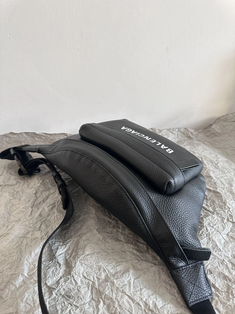 Vibrant Balenciaga Retro Black Calfskin Waist Bag -  Convenience 72581