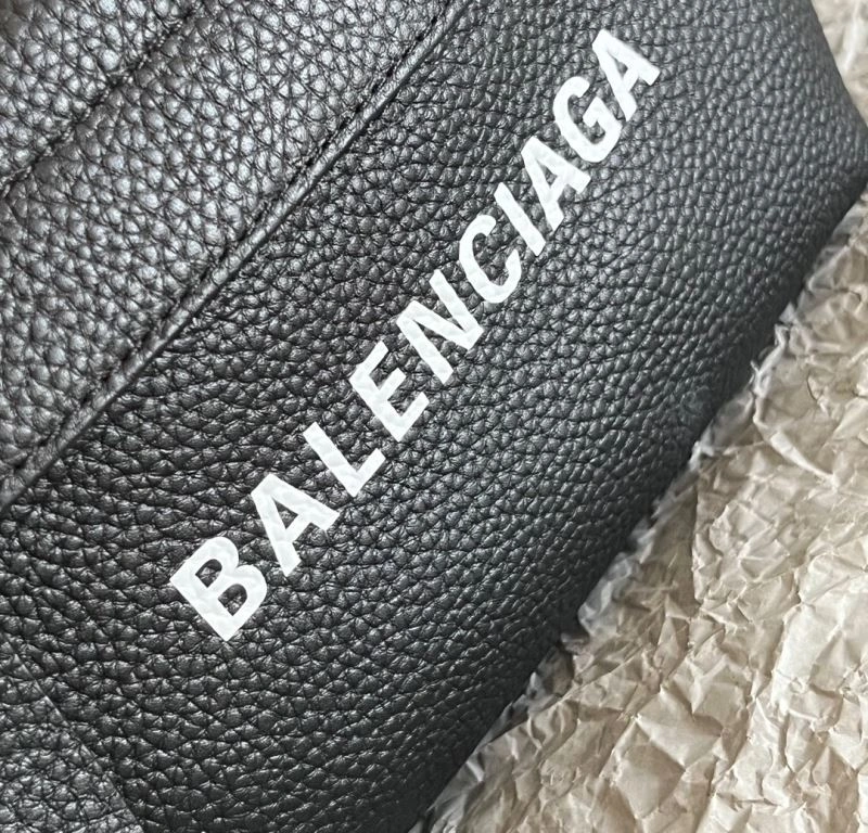 Vibrant Balenciaga Retro Black Calfskin Waist Bag -  Convenience 72581