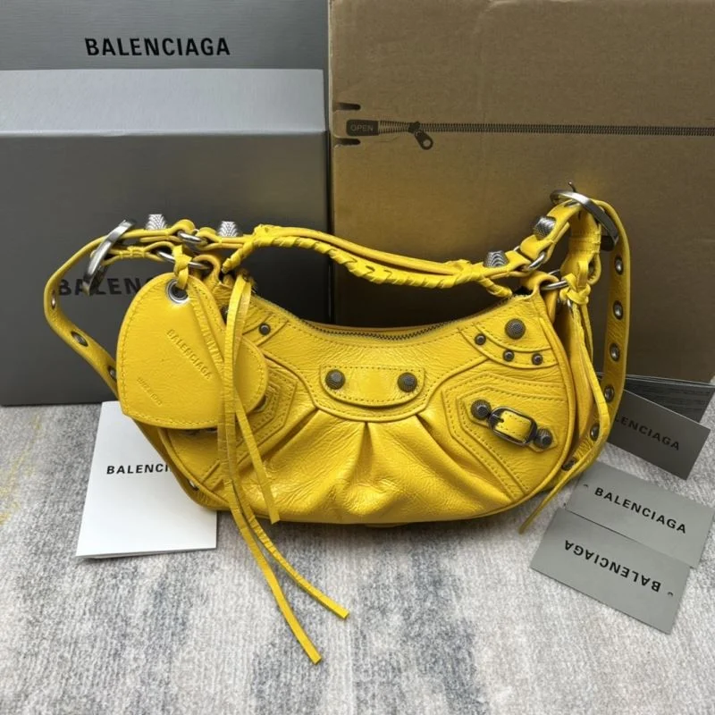 SoftTouch Balenciaga Retro   Le Cagole Half Moon Dumpling Bag 38344