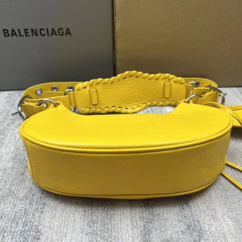 SoftTouch Balenciaga Retro   Le Cagole Half Moon Dumpling Bag 38344