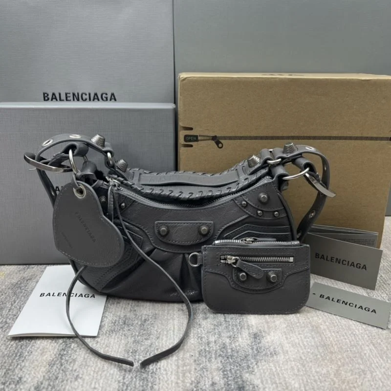 Affordable Balenciaga Retro   Le Cagole Half-Moon Dumpling Bag 38362