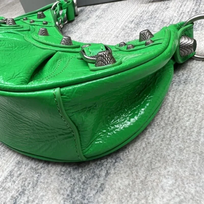 Affordable Balenciaga Retro   Le Cagole Half-Moon Dumpling Bag 38360