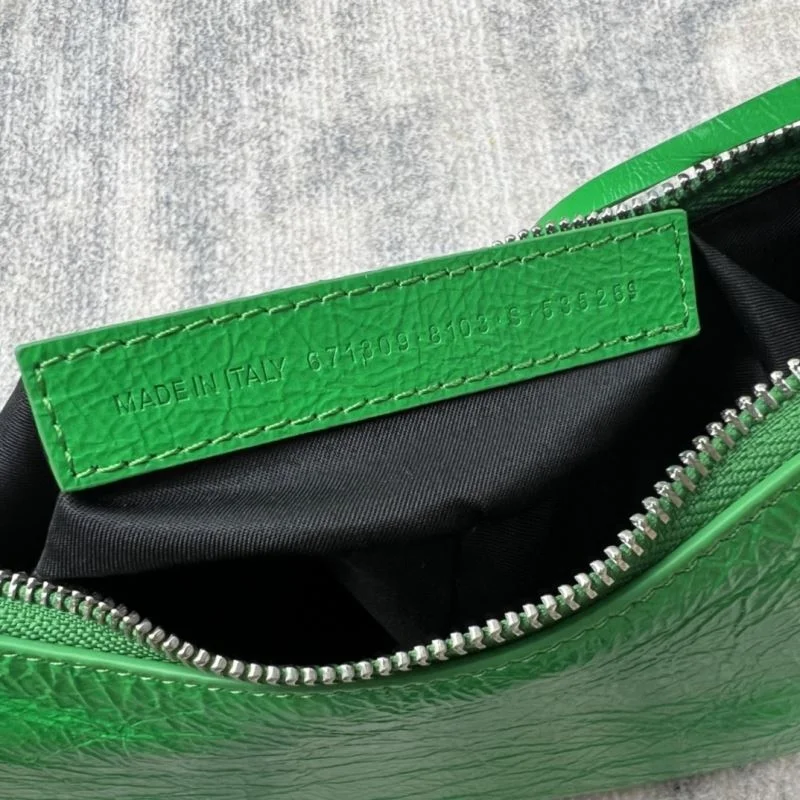 Affordable Balenciaga Retro   Le Cagole Half-Moon Dumpling Bag 38360