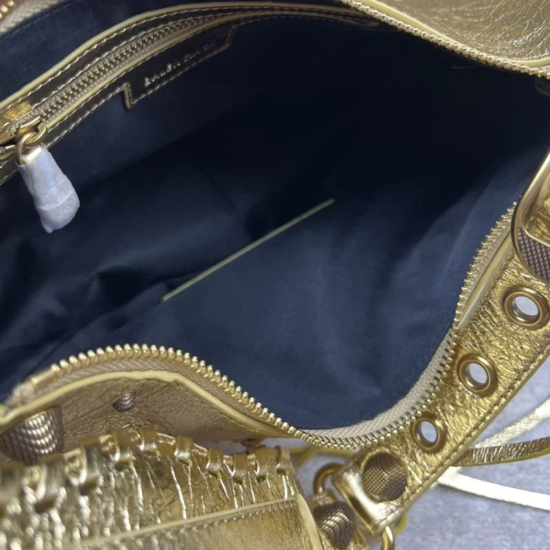 SunProtective Balenciaga Retro  Motorcycle-Inspired Half Moon Dumpling Bag 38358