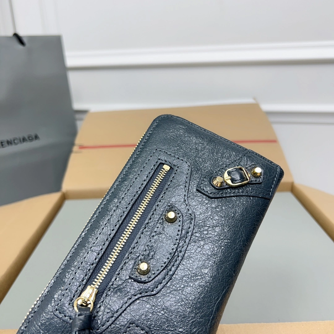 Balenciaga Retro Gray Sheepskin Motorcycle Wallet with Heart Zipper Refined 60889