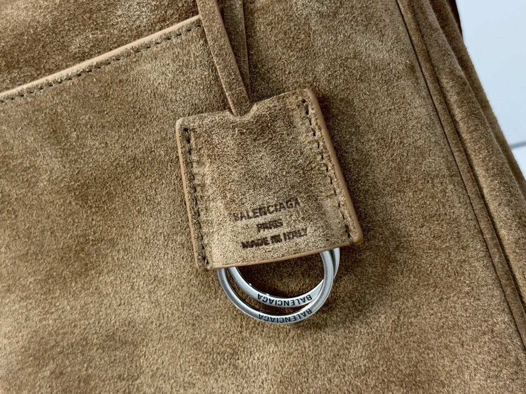 GoAnywhere Balenciaga Rodeo  Suede Handbag - Autumn Winter 60929