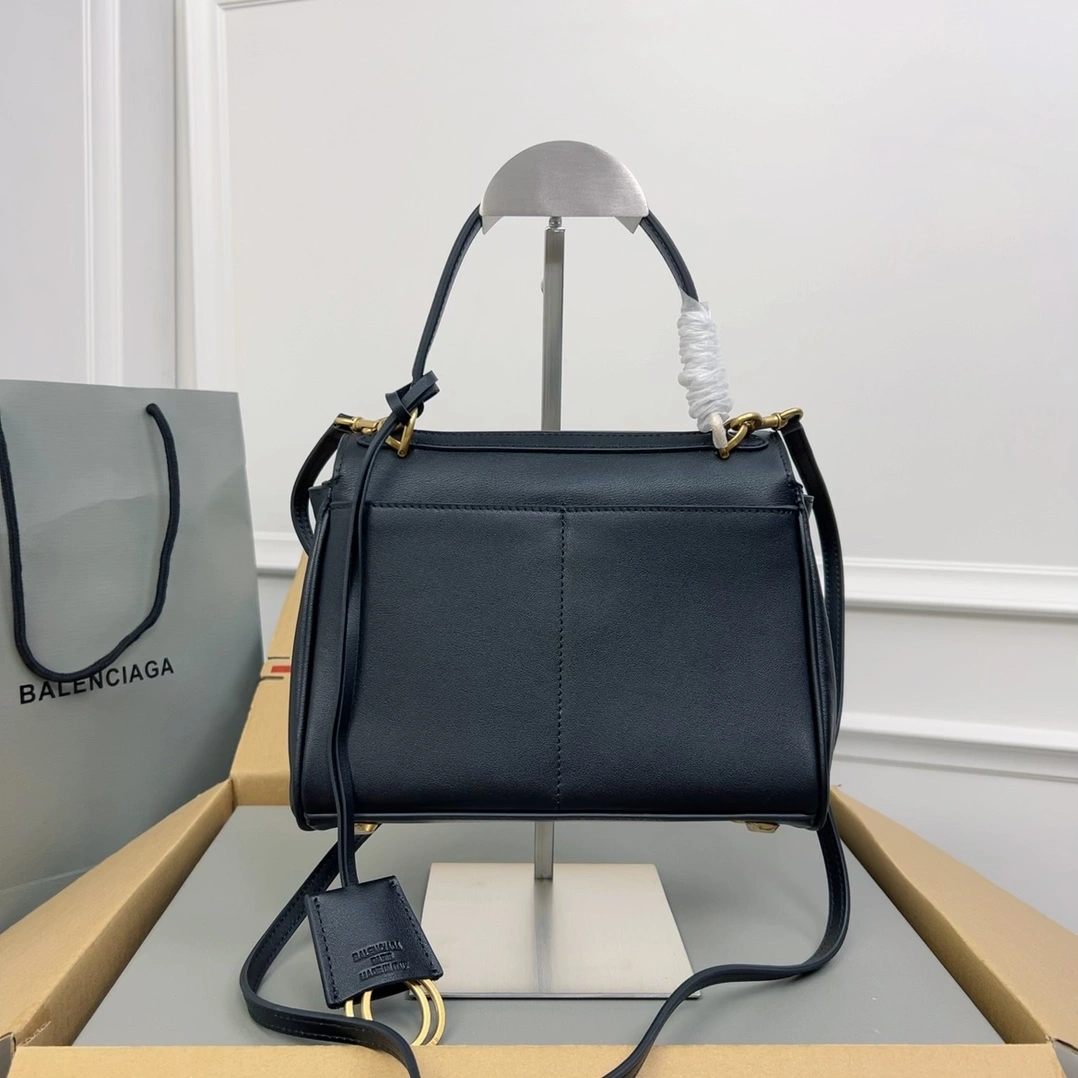 Balenciaga Rodeo Drive Oversized Luxe  Bag UrbanStyle 60914