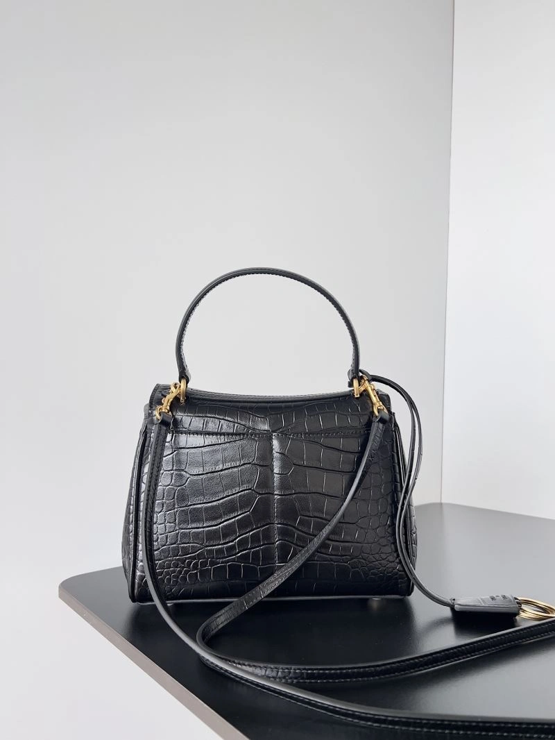 Balenciaga Rodeo Drive  Oversized Luxury Bag Tailored 69949