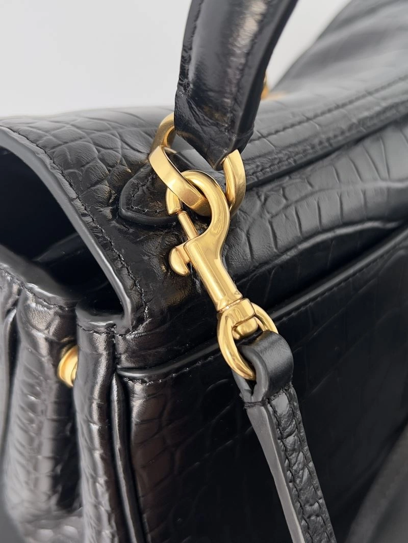 Balenciaga Rodeo Drive  Oversized Luxury Bag Tailored 69949