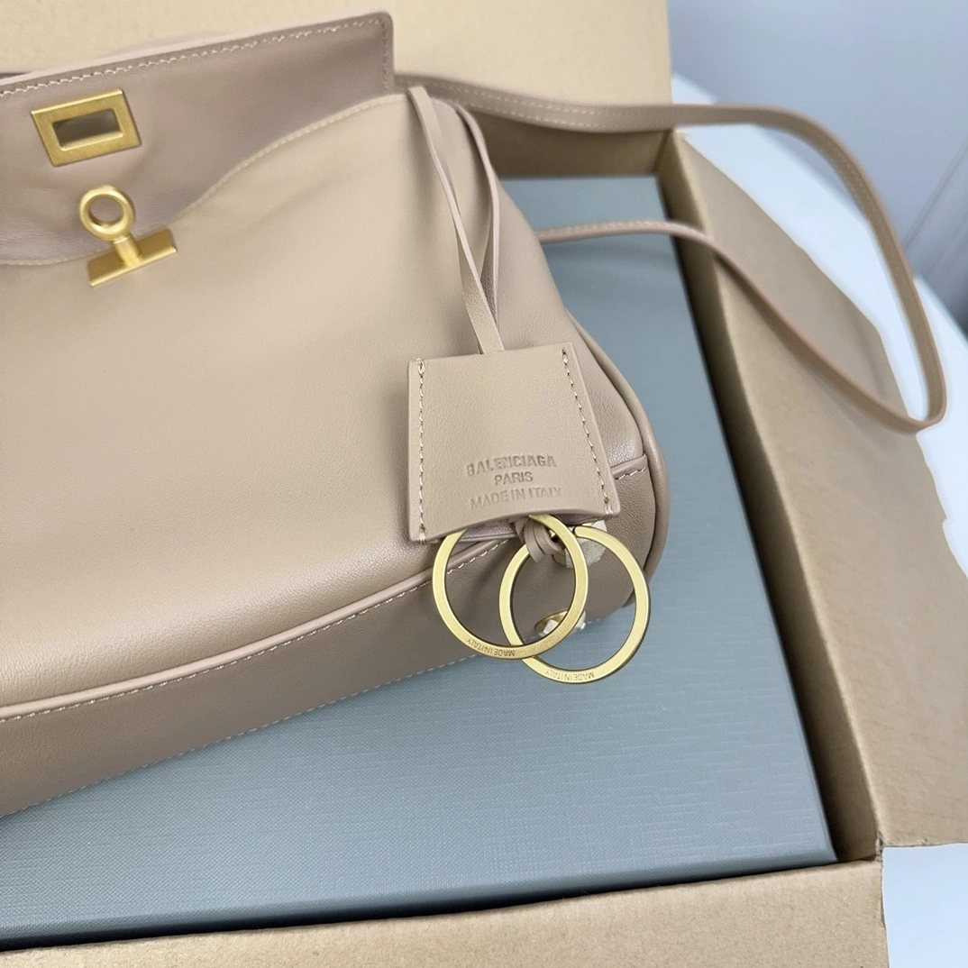 Balenciaga Rodeo Drive  Oversized Luxury Bag SunProtective 60909