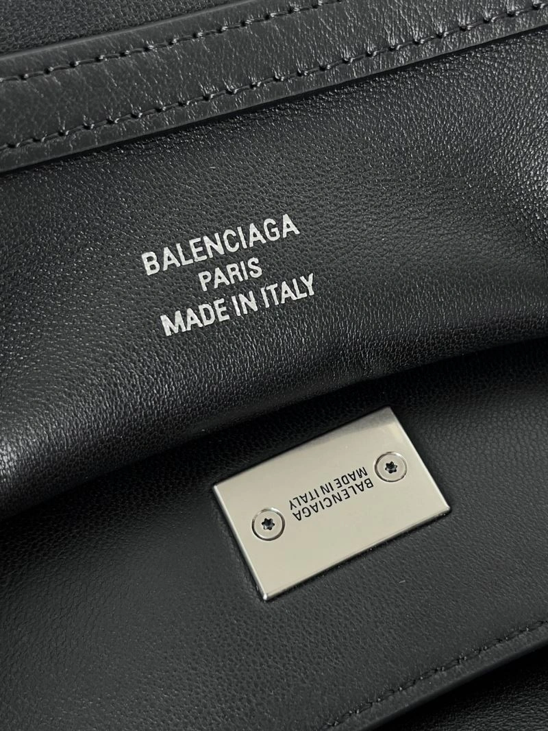 Versatile Balenciaga Rodeo Drive  Oversized Luxury Tote Bag 69991