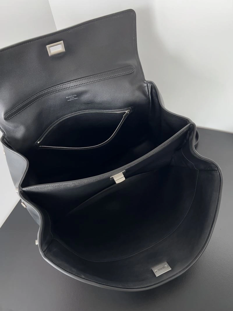 Versatile Balenciaga Rodeo Drive  Oversized Luxury Tote Bag 69991