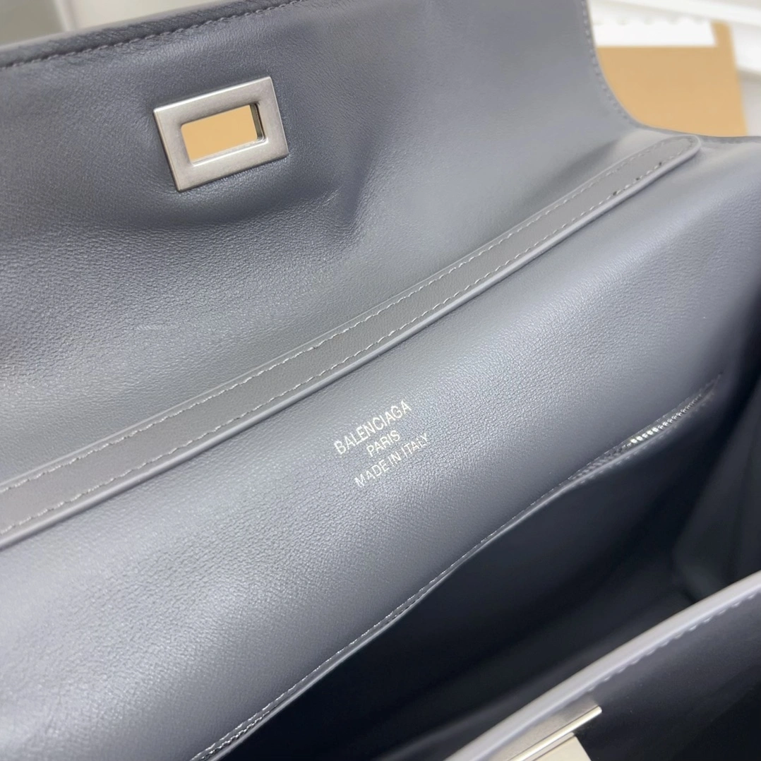 Balenciaga Rodeo Luxe Leather Tote -  Black Elegance Lightweight 60924