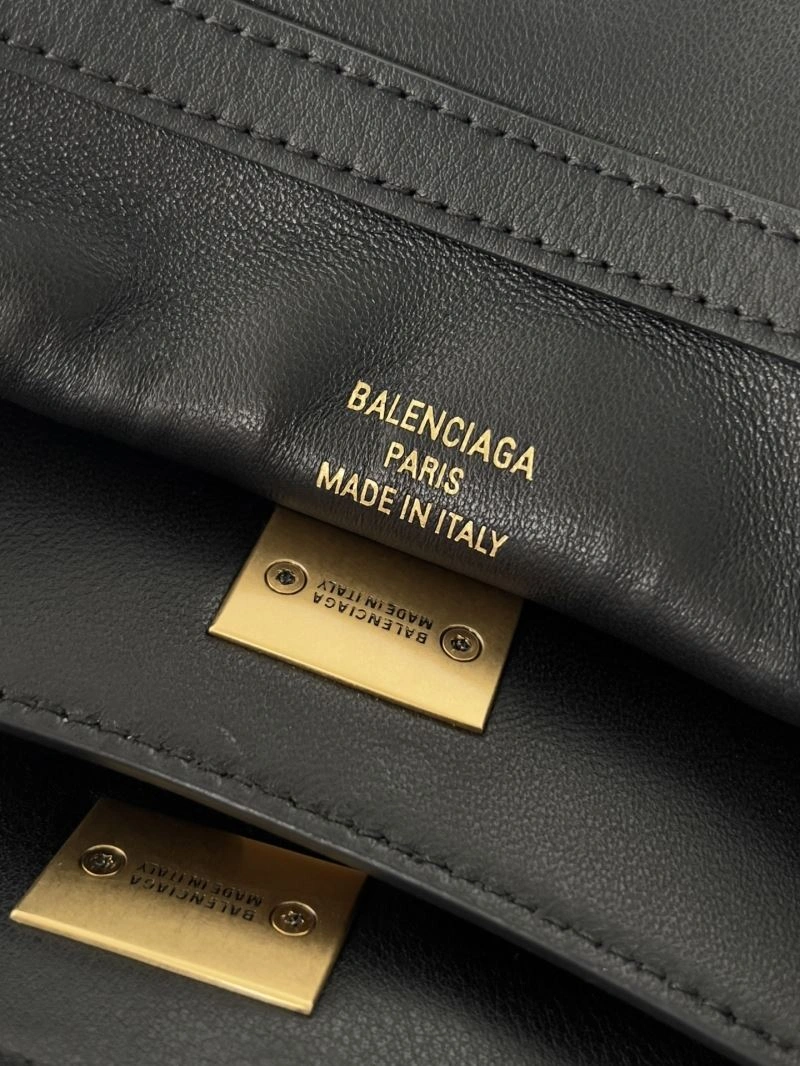 Durable Balenciaga Rodeo Luxe Oversized  Bag - Effortless Elegance 69957