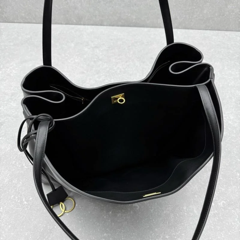 Balenciaga Rodeo  Open-Top Tote Bag ZipUp 38248
