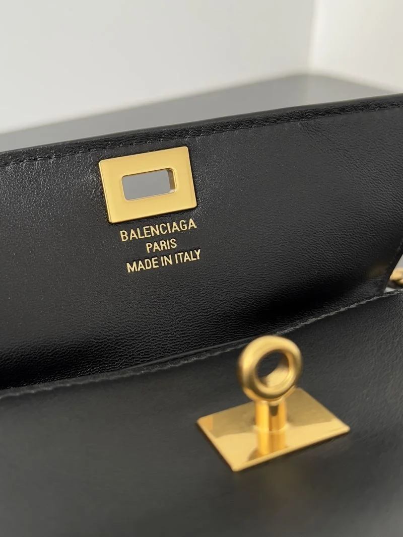 Balenciaga Rodeo Nano  Chain Bag - Summer Essential in Black Gold Trendsetting 38271