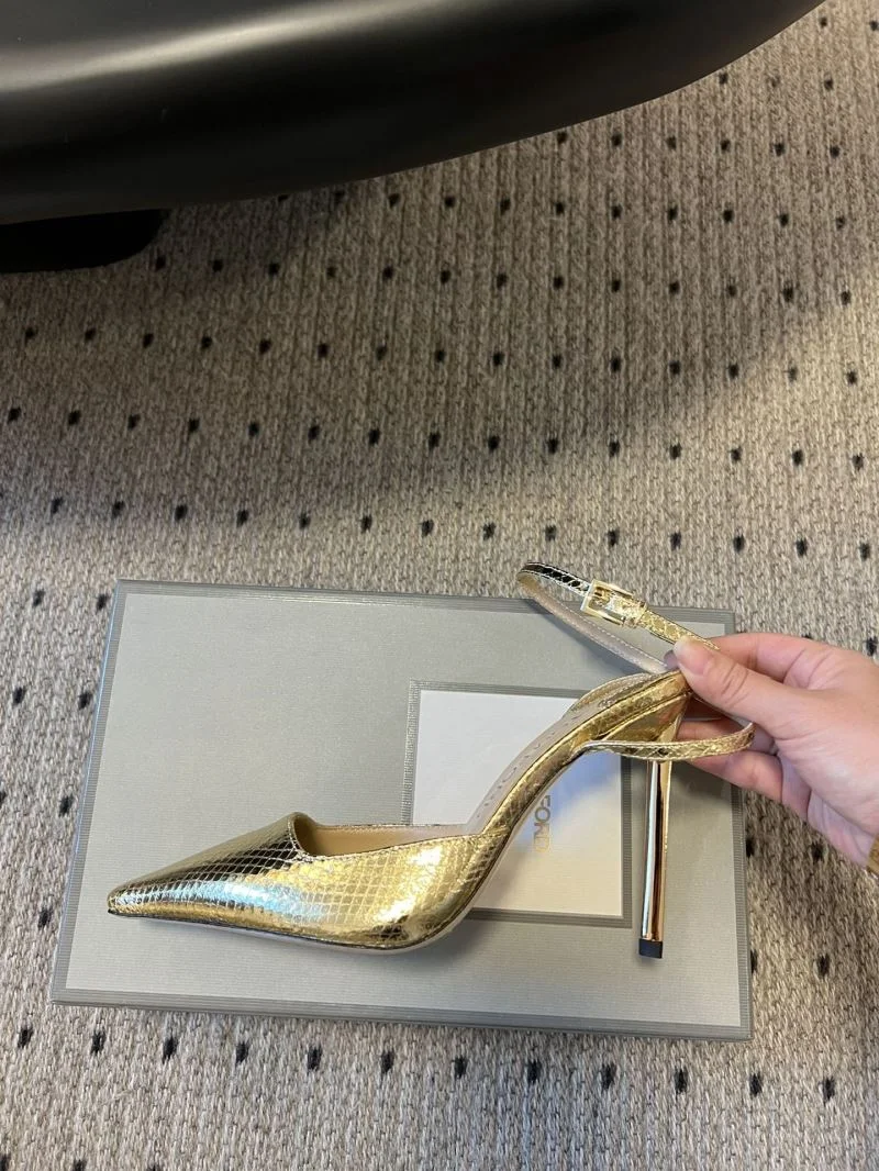 GoAnywhere Balenciaga Sandals 16948