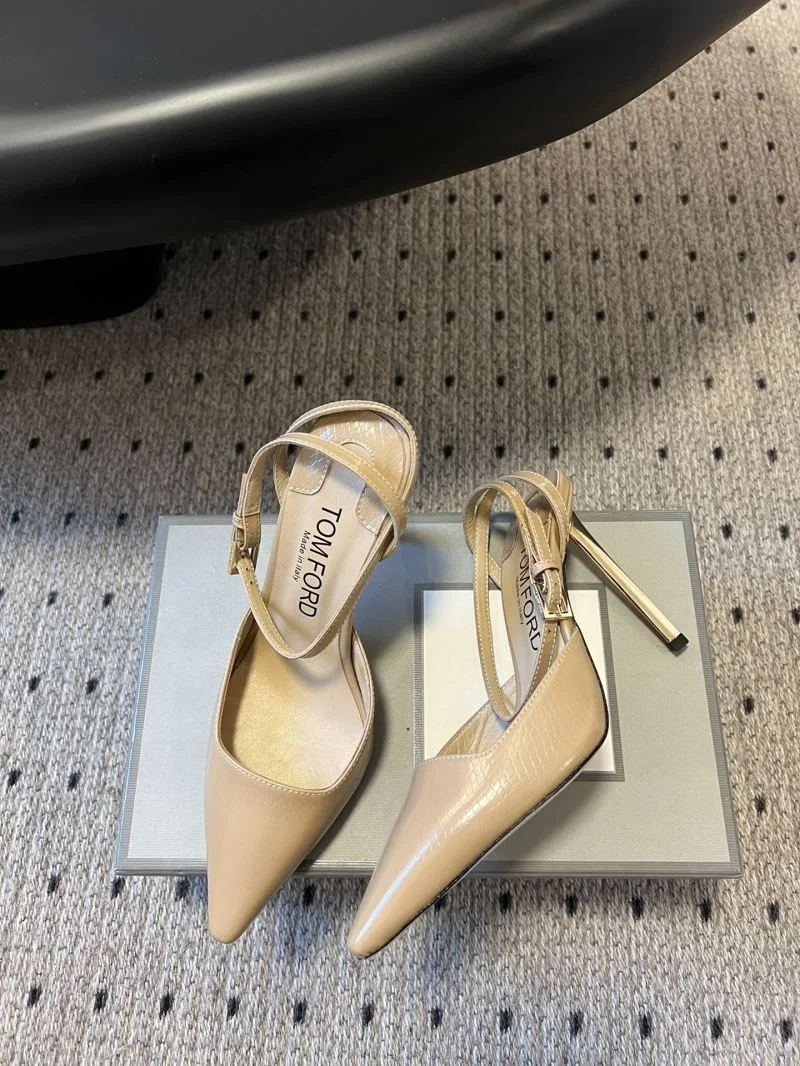 Minimalist Balenciaga Sandals 16953