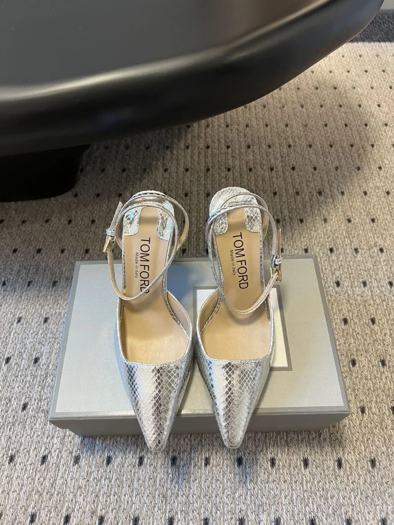 OdorResistant Balenciaga Sandals 16899