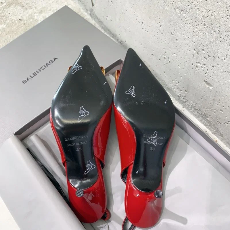 Seasonal Balenciaga Sandals 16898