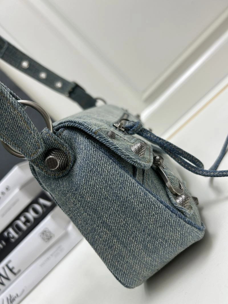 RelaxedFit Balenciaga Satchel Bags 84846