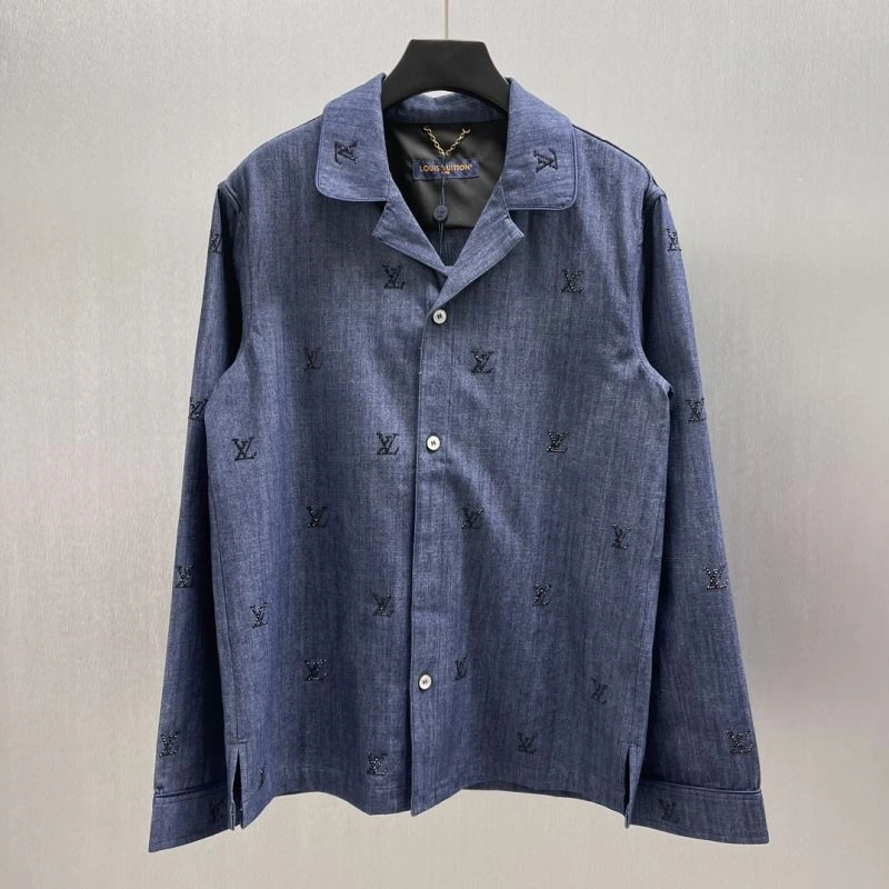 Sleek Balenciaga Shirts 98632