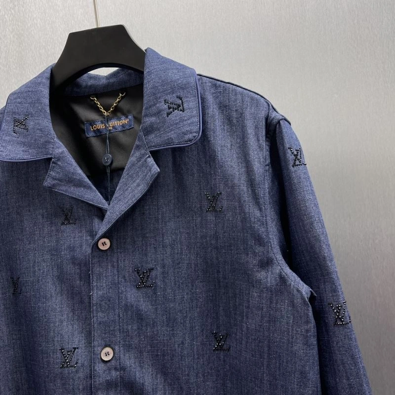 Sleek Balenciaga Shirts 98632