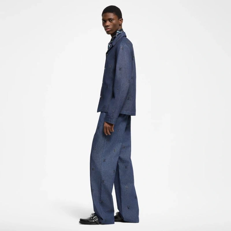 Sleek Balenciaga Shirts 98632