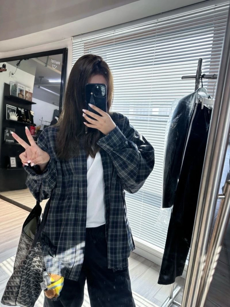 Comfortable Balenciaga Shirts 98643