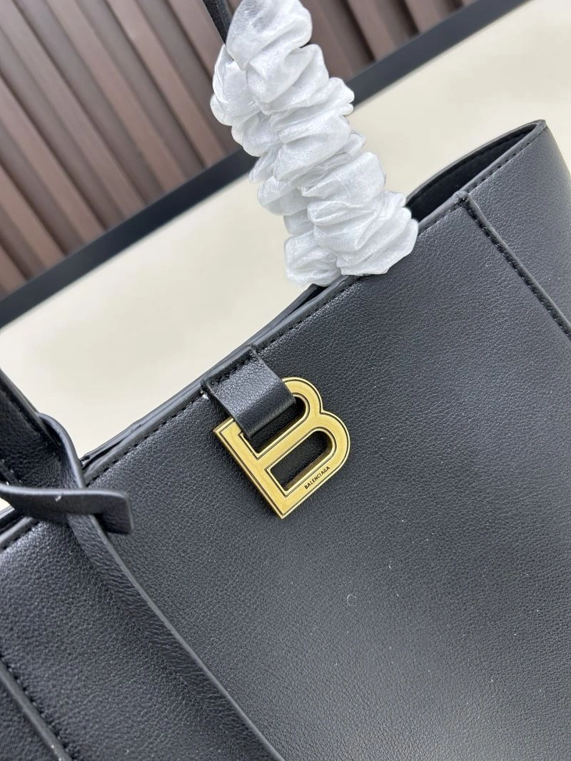 Sleek Balenciaga Shopping Bags 84806