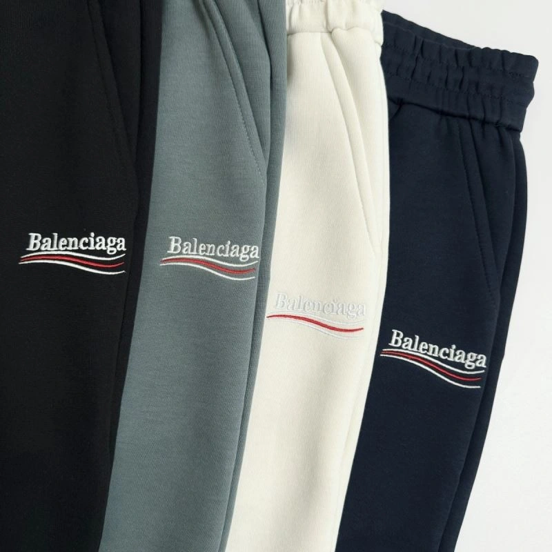 Versatile Balenciaga Short Pants 96525