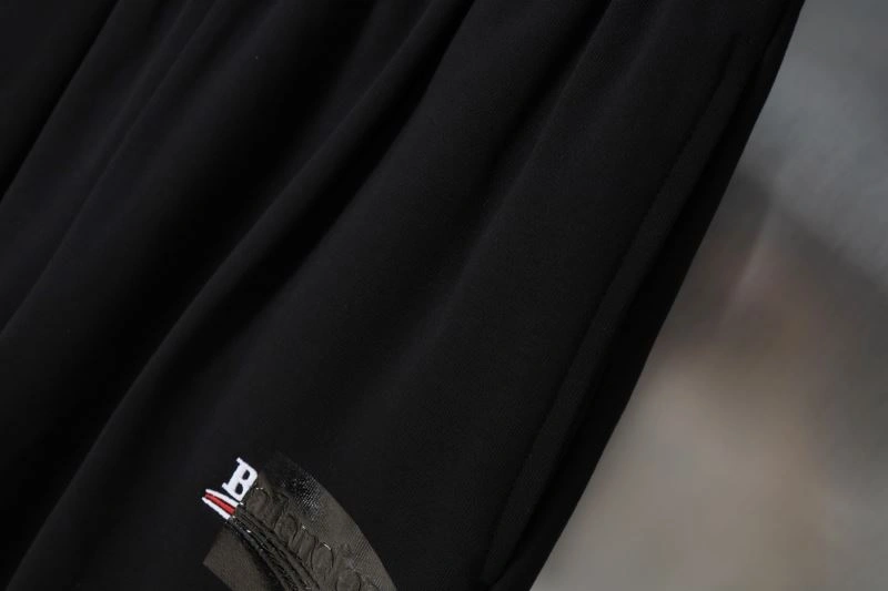 Balenciaga Short Pants Trendsetting 98628