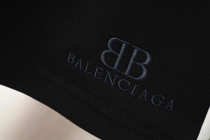 SunProtective Balenciaga Short Pants 98615