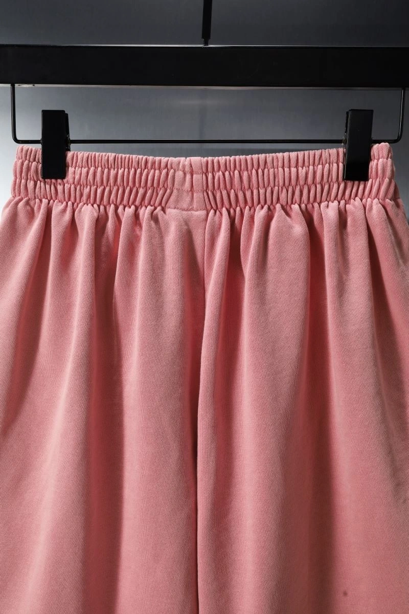 Balenciaga Short Pants Sleek 98649