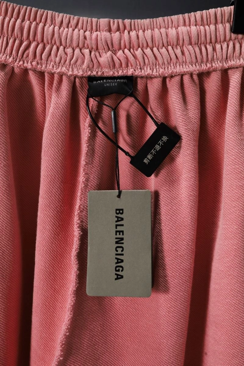 Balenciaga Short Pants Sleek 98649