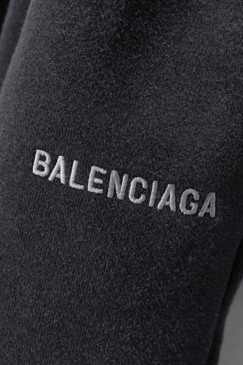 Effortless Balenciaga Short Pants 98595