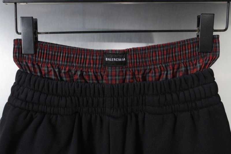 Neat Balenciaga Short Pants 98596