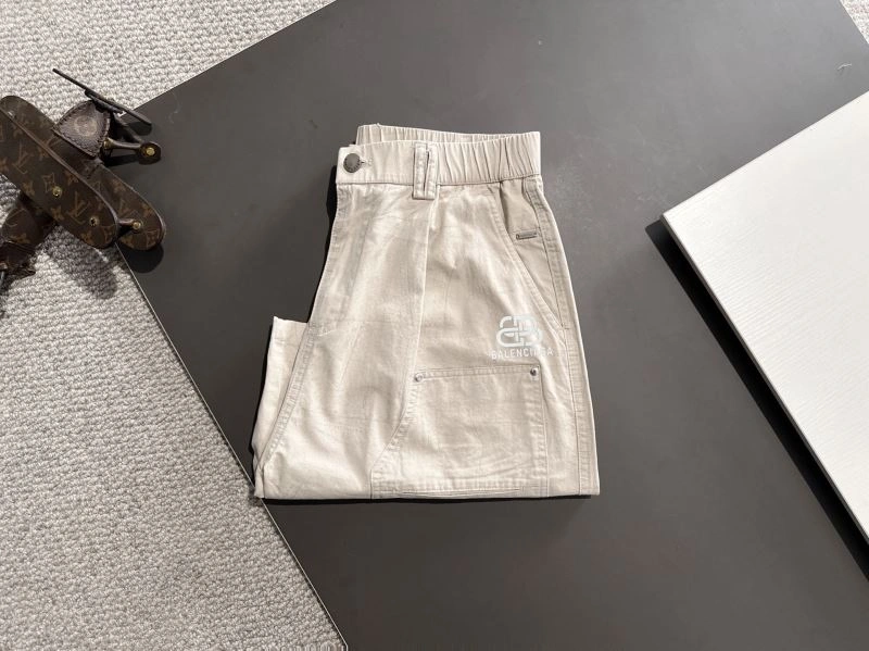 OdorResistant Balenciaga Short Pants 98593