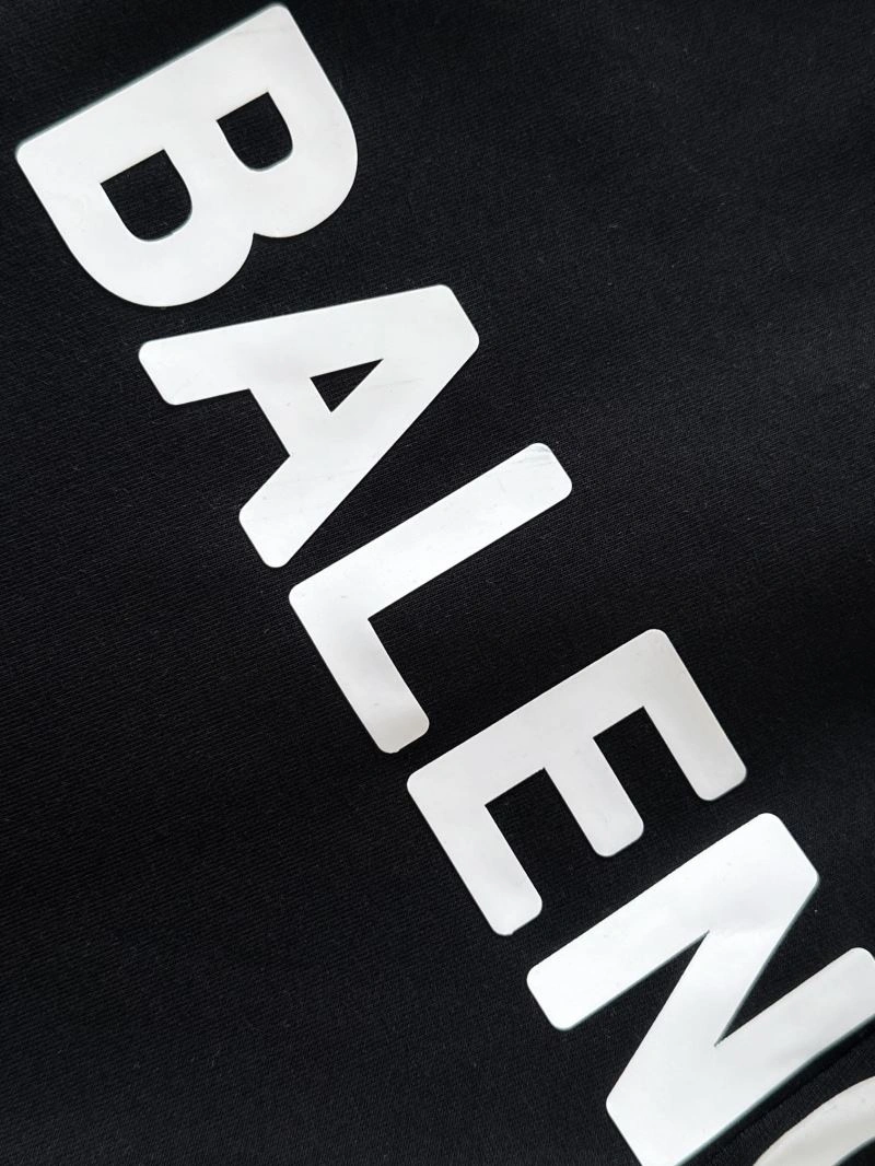 Balenciaga Short Pants Stylish 98136