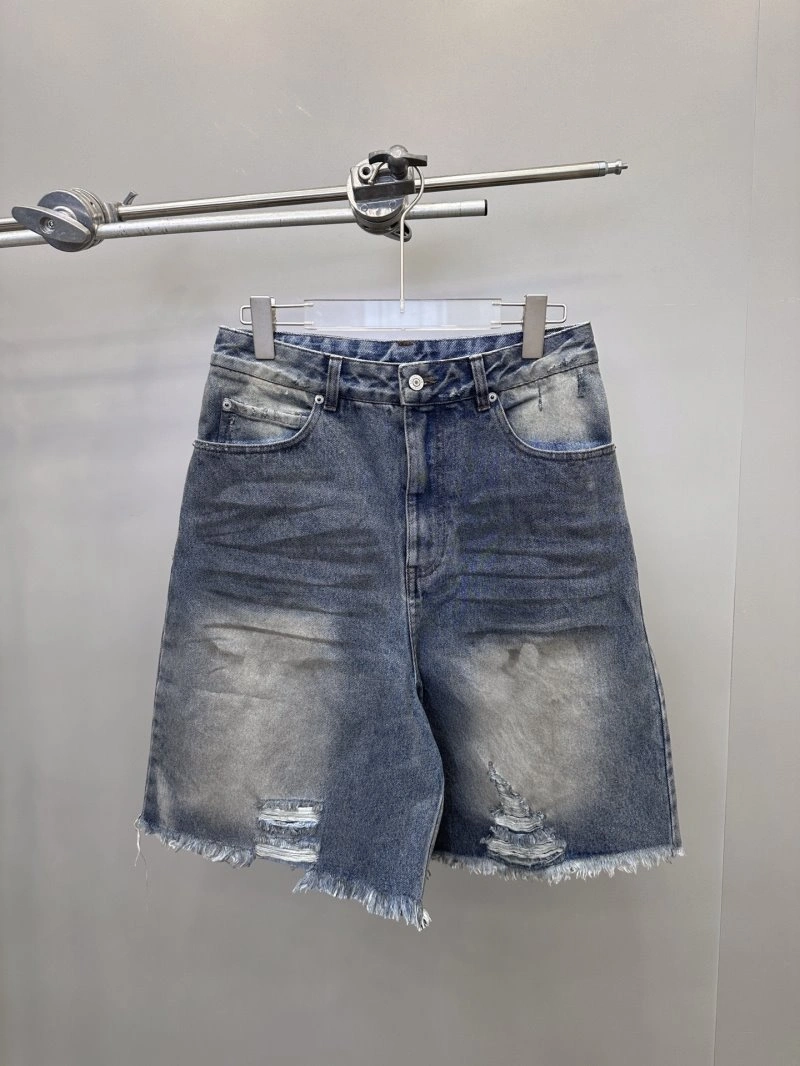 Versatile Balenciaga Short Pants 96346