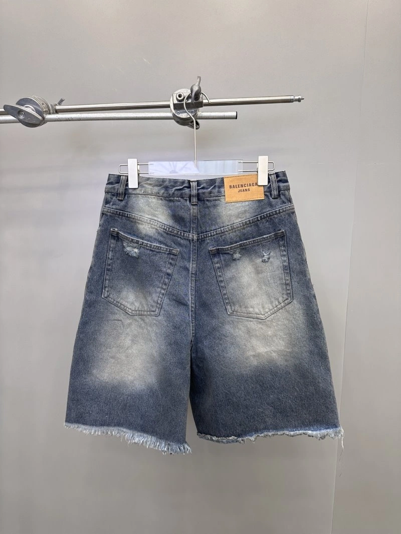 Versatile Balenciaga Short Pants 96346