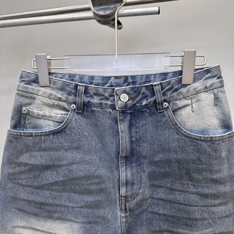 Versatile Balenciaga Short Pants 96346