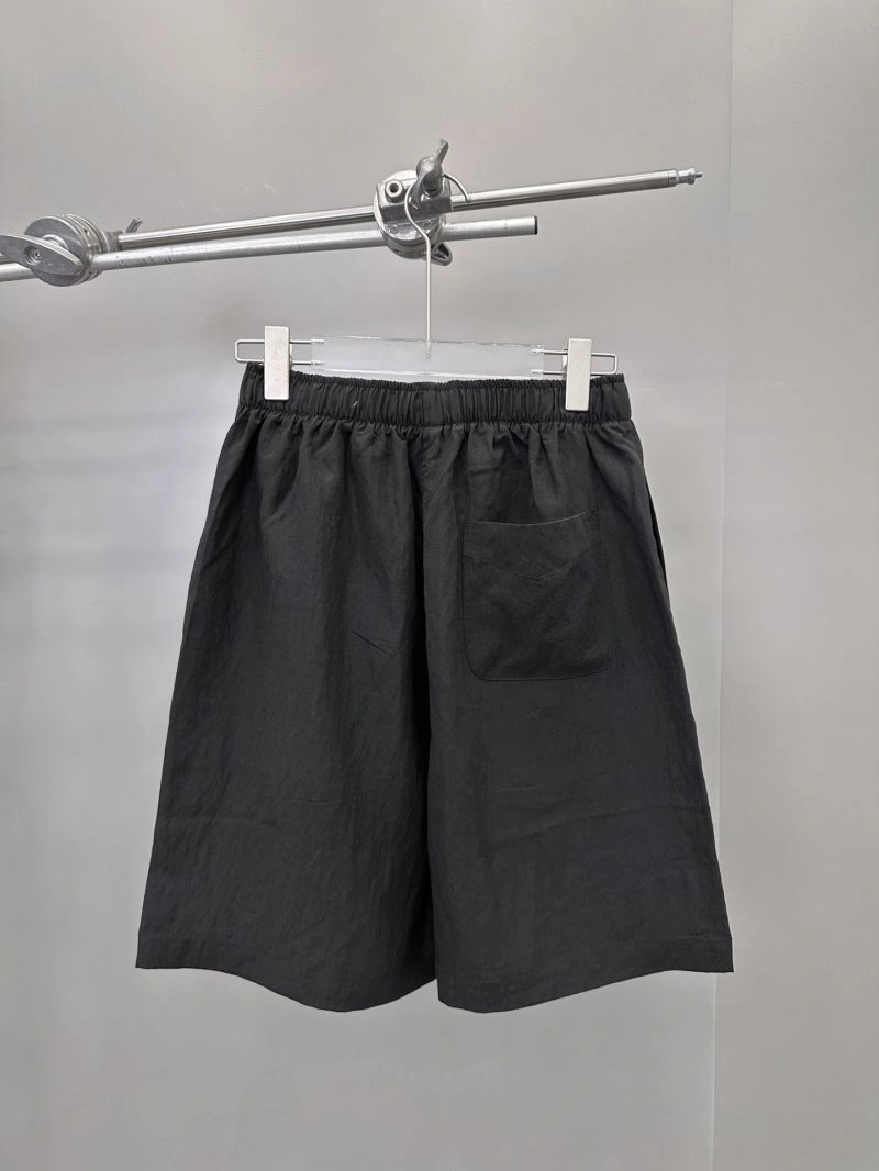 Versatile Balenciaga Short Pants 96338