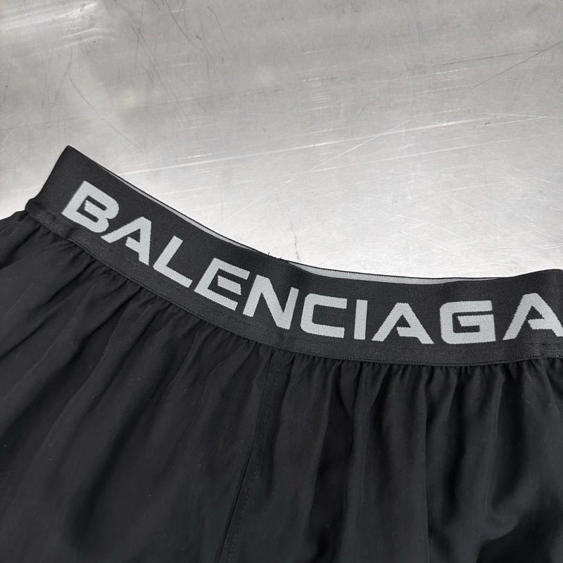 Efficient Balenciaga Short Pants 96327