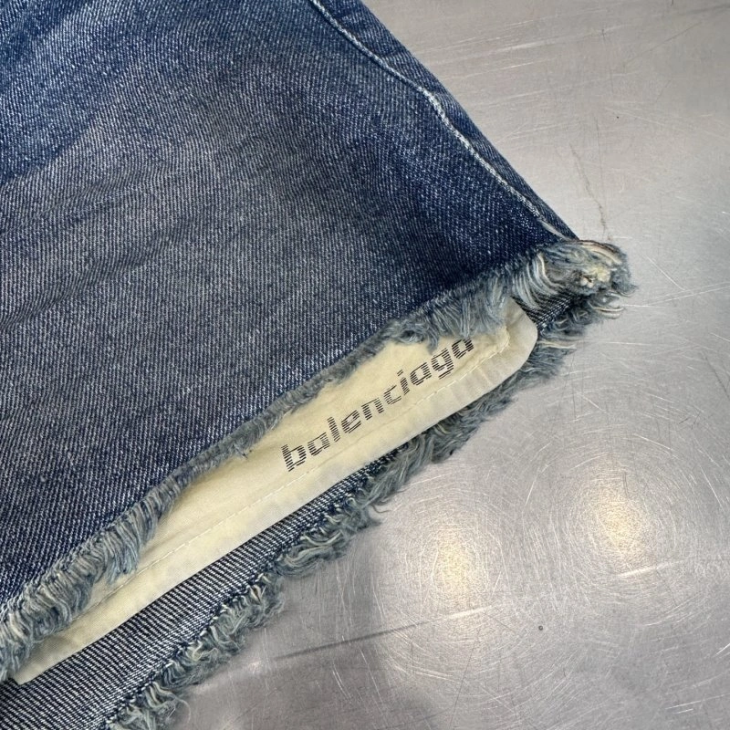 Reliable Balenciaga Short Pants 96361
