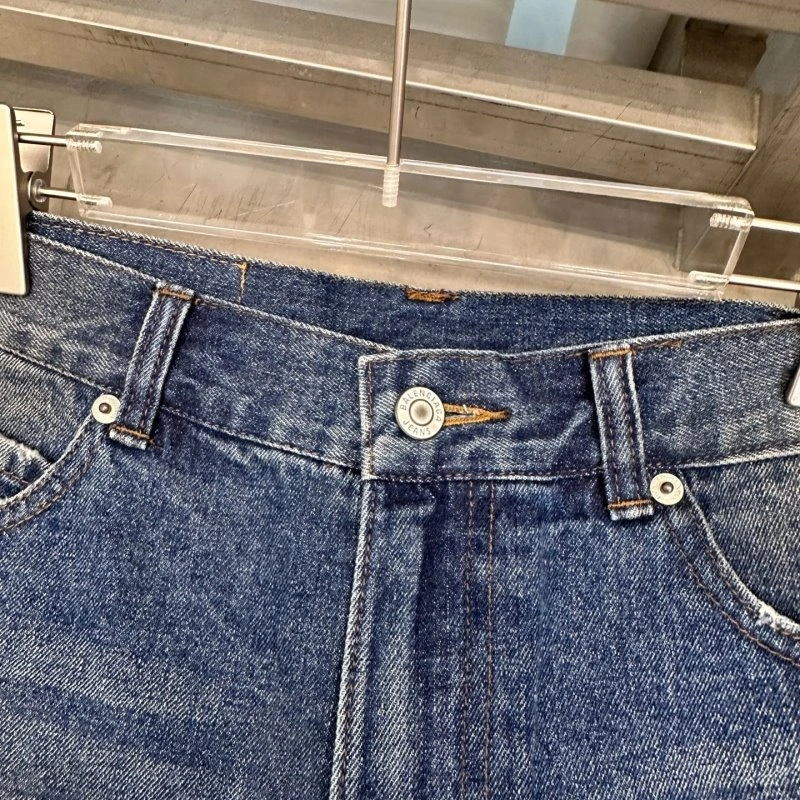 Reliable Balenciaga Short Pants 96361