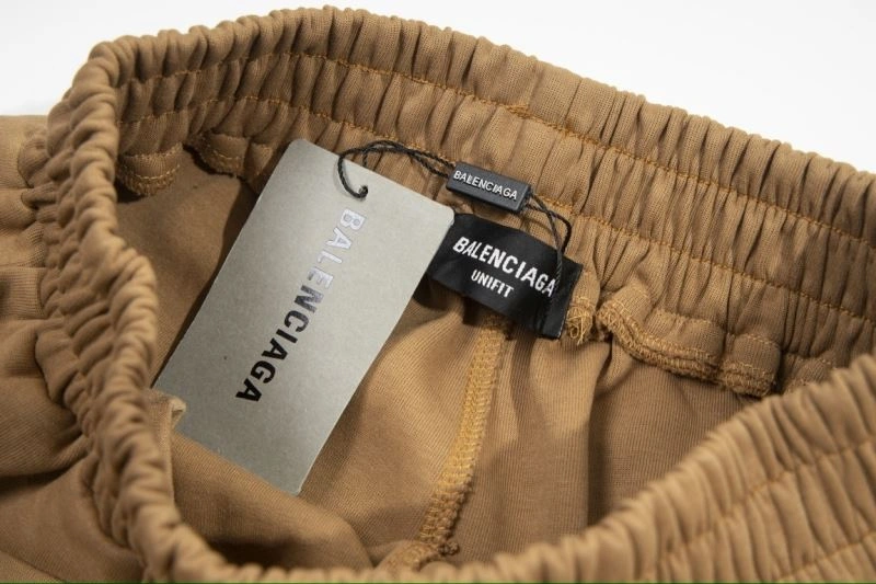Balenciaga Short Pants TravelReady 97015