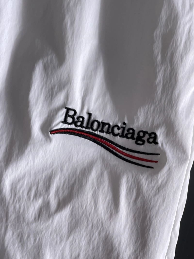 Resilient Balenciaga Short Pants 96755