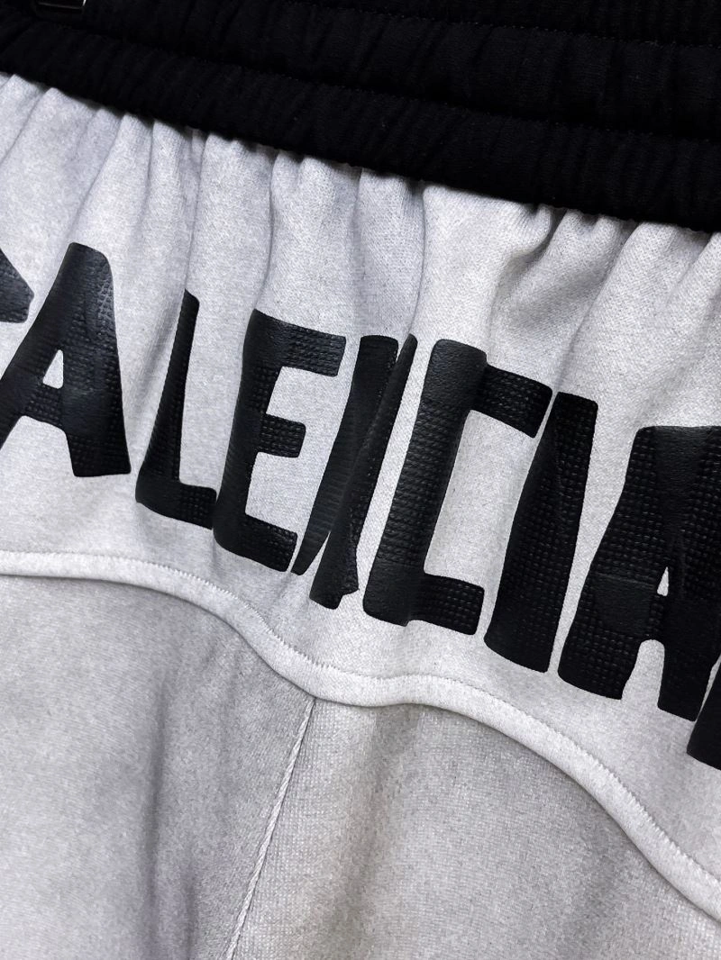 Supportive Balenciaga Short Pants 96750