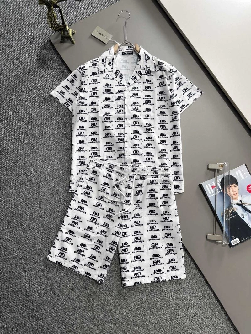 Balenciaga Short Suits Attractive 98582